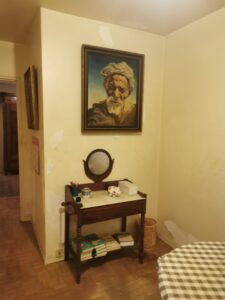 Debarras brocante services-Débarras d'un appartement situé à Paris pour une mise en vente du bien immobilier